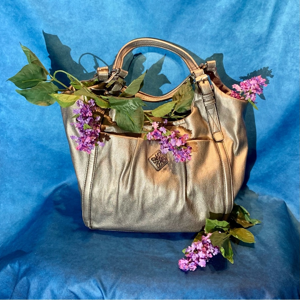 Pre-loved Simply Vera by Vera Wang Pewter Hobo Style Bag